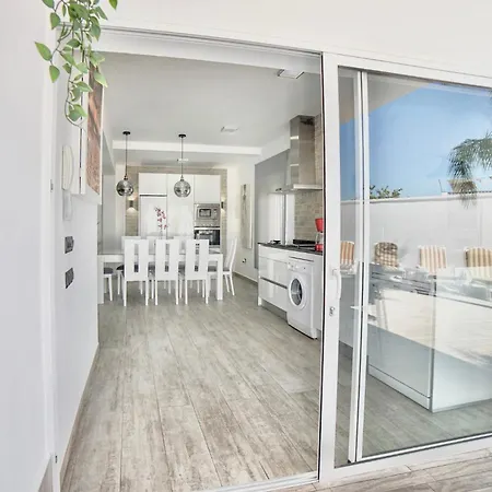 Marabu,piscina Privada En וילה