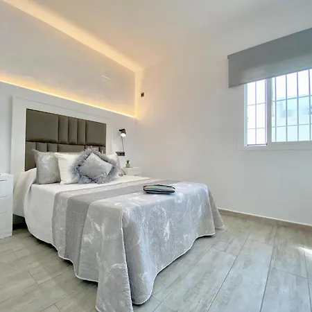 Vila Marabu,piscina Privada En Conil De La Frontera