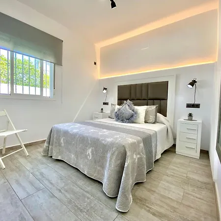 Vila Marabu,piscina Privada En Conil De La Frontera
