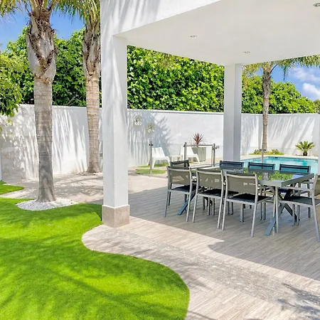 Marabu,piscina Privada En Villa