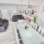 Marabu,piscina Privada En Villa