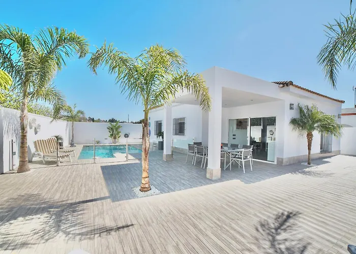 Marabu,piscina Privada En * コニル・デ・ラ・フロンテラ